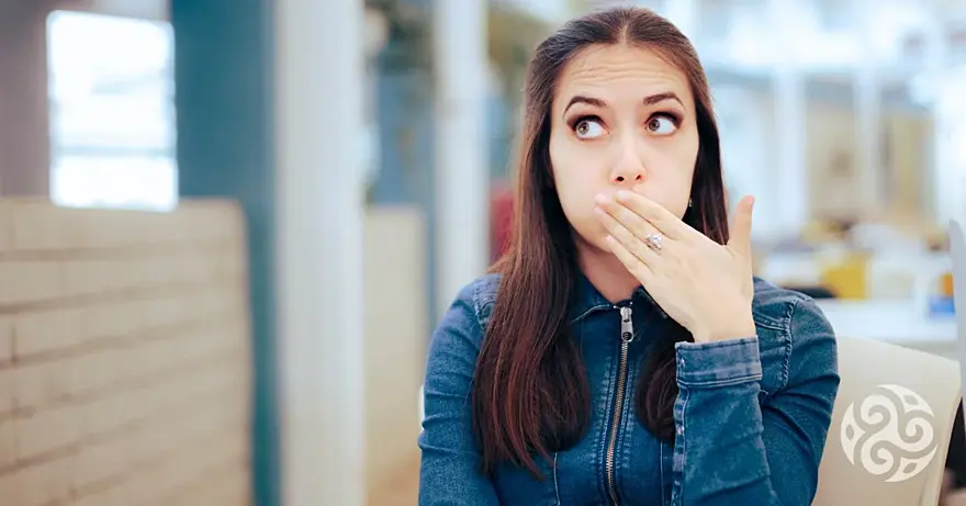 Jaké jsou příčiny častého a nadměrného říhání + jak ho omezit?