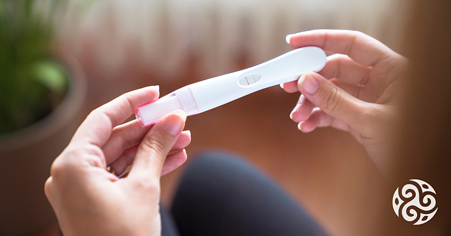 Jak a kdy se projeví příznaky těhotenství? Průvodce prvními týdny
